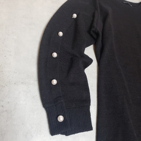Zara Long Sleeve Tunic Sweater with Pearl Sleeves - Picture 5 of 9